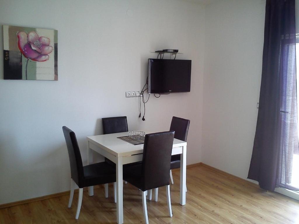 Apartment Jure プリモシュテン エクステリア 写真